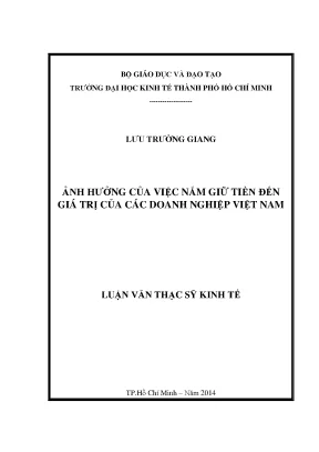Tác động của việc nắm giữ tiền đến giá trị doanh nghiệp